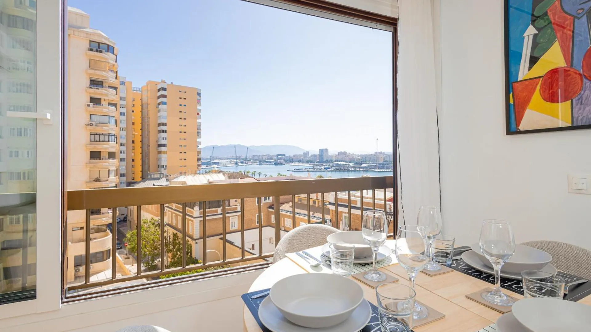 C36 Elegant 2 Bdr Apt Amazing Views 马拉加