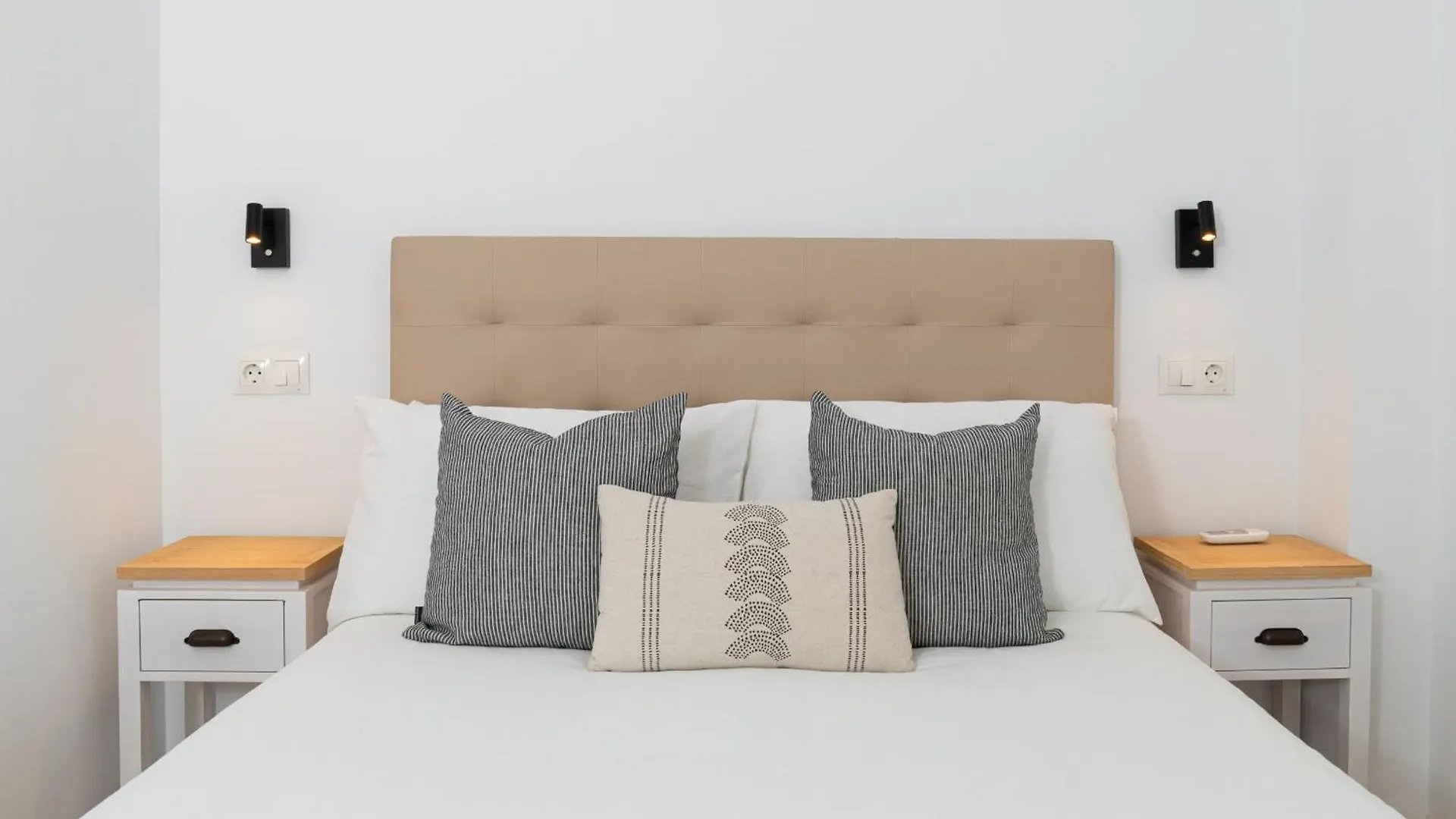 C36 Elegant 2 Bdr Apt Amazing Views Màlaga